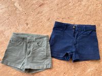 2 stylishe Shorts in Blau und Oliv von H&M Rheinland-Pfalz - Nierstein Vorschau