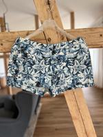 Shorts | kurze Hose | blau weiß | Gr. 36 Nordrhein-Westfalen - Hamm Vorschau