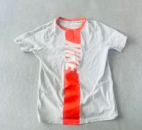 Nike T-Shirt grau-orange, 147-158, Zustand gut Düsseldorf - Kaiserswerth Vorschau