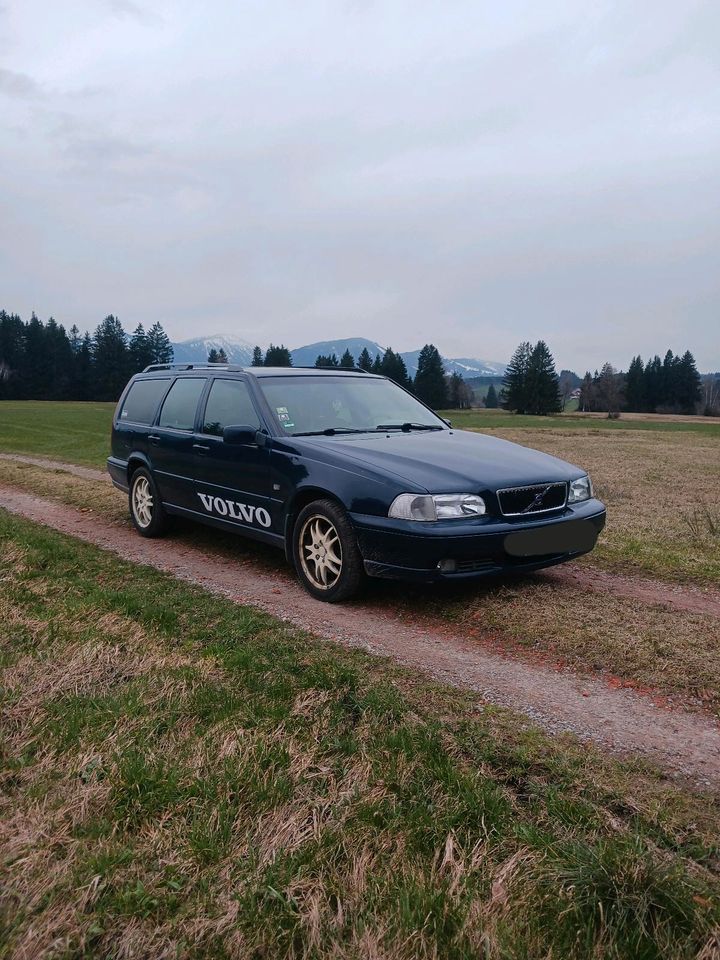 Volvo V70 2.4 in Waltenhofen