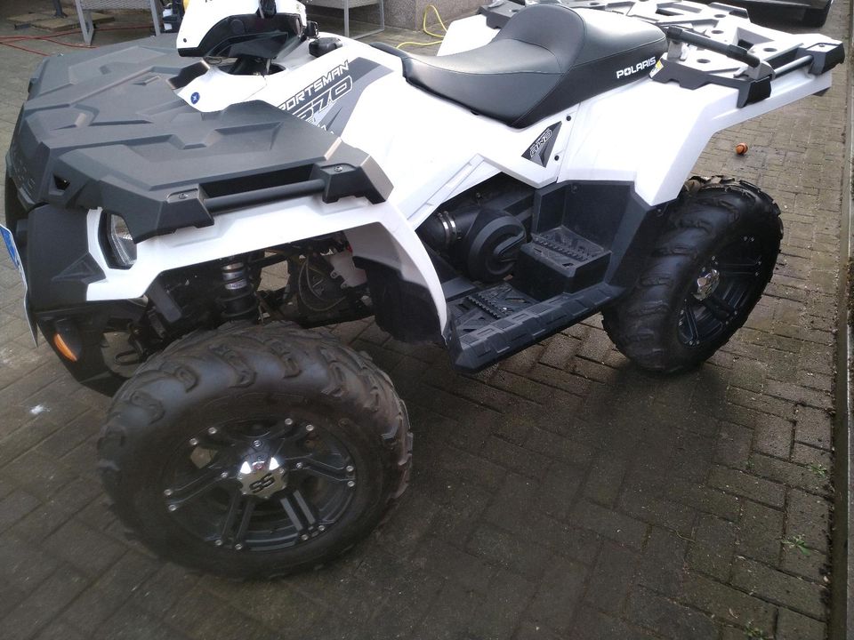 Polaris Sportsman 570 Touring in Weißenfels