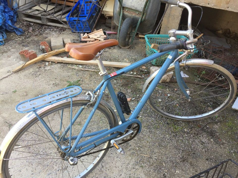 Specialized "Globe City Bike" babyblau 28“ rar in Kappelrodeck