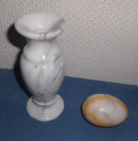 Sehr schöne Marmor-Vase 16 cm und Marmor Ei Nordrhein-Westfalen - Solingen Vorschau