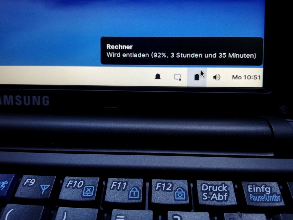 10" Samsung N130 Netbook mit Linux in Braunschweig