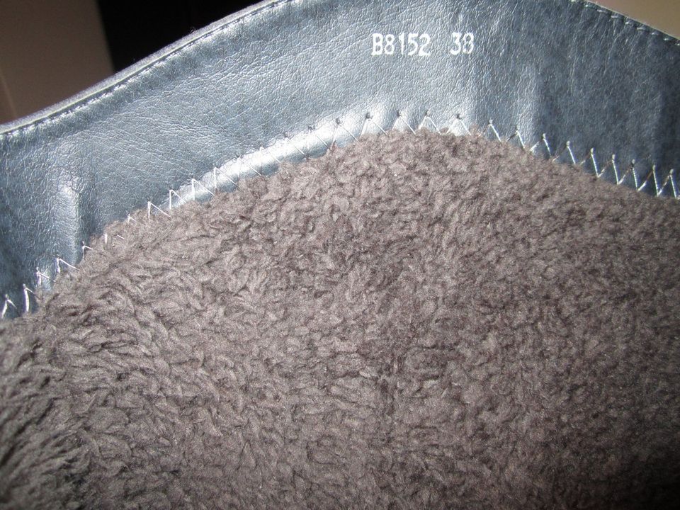 blauer gefütterter Stiefel Damenstiefel Damenschuh Schuhe gr.38 in Wölfersheim