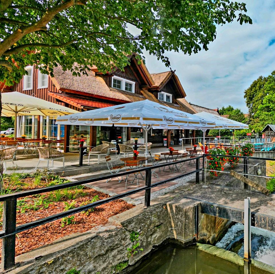 Servicekraft/Restaurantfachkraft/Kellner-Tagschicht-Voll/Teilzeit in Burg (Spreewald)