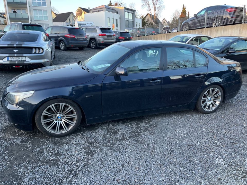 BMW 525i  Lim."Navi"Xenon"Leder" in Ransbach-Baumbach