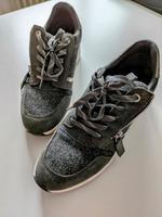 Sneaker grau, Gr. 40, an Selbstabholer Hessen - Zierenberg Vorschau