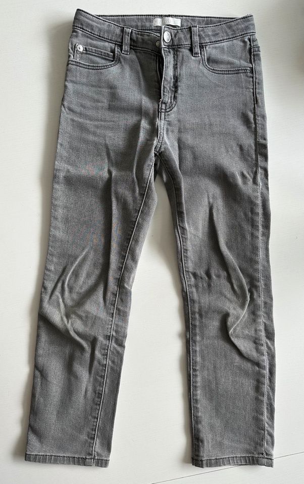 Arket Jeans Blau + Grau in Hamburg