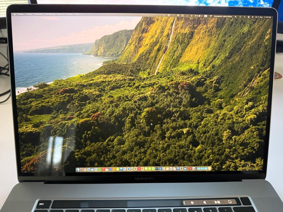 NEU! Apple MacBook Pro 2019 16" Intel i9 2.3 GHz, 16 GB RAM, 1TB in Dürnau