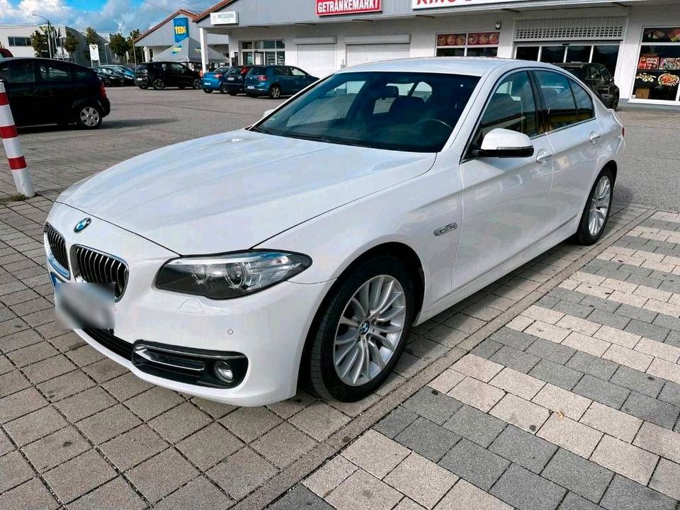 BMW 530d  X Drive Luxury  (Allrad) in Ergolding