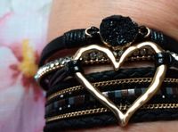 Mehrschicht-Lederarmband, in schwarz-gold Neu -Magnetverschluss Sachsen - Limbach-Oberfrohna Vorschau