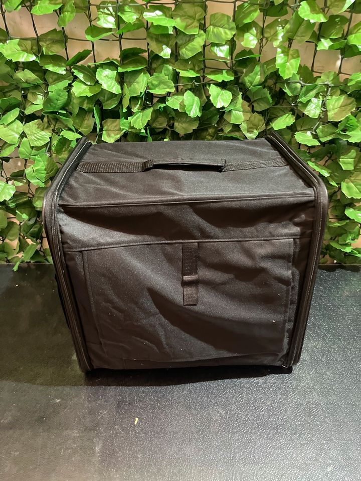 Faltbare Transportbox für Hunde, Katzen S (42x36x41 cm), robust in Gladbeck