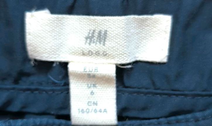 H&M Chinohose Neuwertig Gr 34 in Großenhain