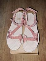 Jack Wolfskin Sandalen In Grösse 39,5    Rosa    Neu Niedersachsen - Burgwedel Vorschau