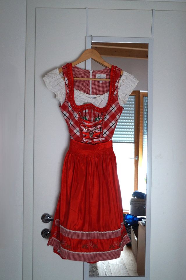 Nübler Dirndl Gr.30 mit oder ohne Bluse in Erlangen