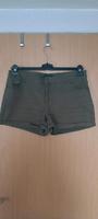 Damen Shorts Größe 40 Nordrhein-Westfalen - Blomberg Vorschau