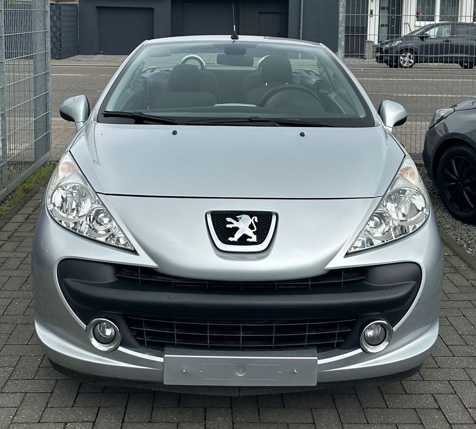 Peugeot 207 CC 1.6 *INSPEK. NEU* NUR 43.000KM* in Bergheim