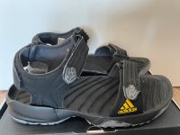 Sandalen Adidas Adiletten Barfuß Schuhe Vintage 44 Niedersachsen - Leer (Ostfriesland) Vorschau