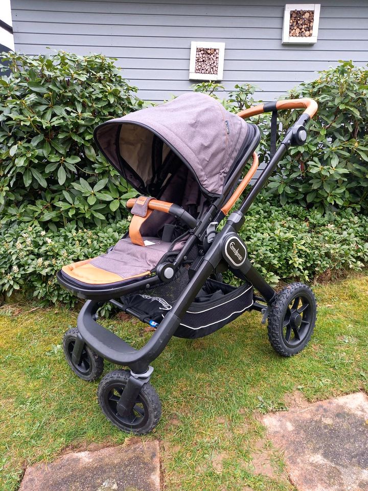 Emmaljunga NXT90 outdoor timber Kinderwagen komplett Set in Eschenburg