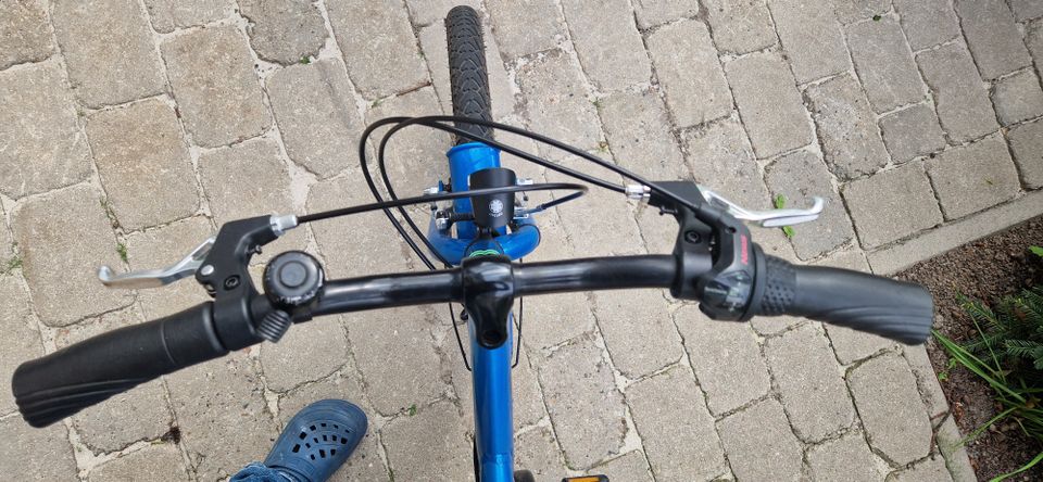 Kinderfahrrad 20" Triumph Sonic in blau in Bremen