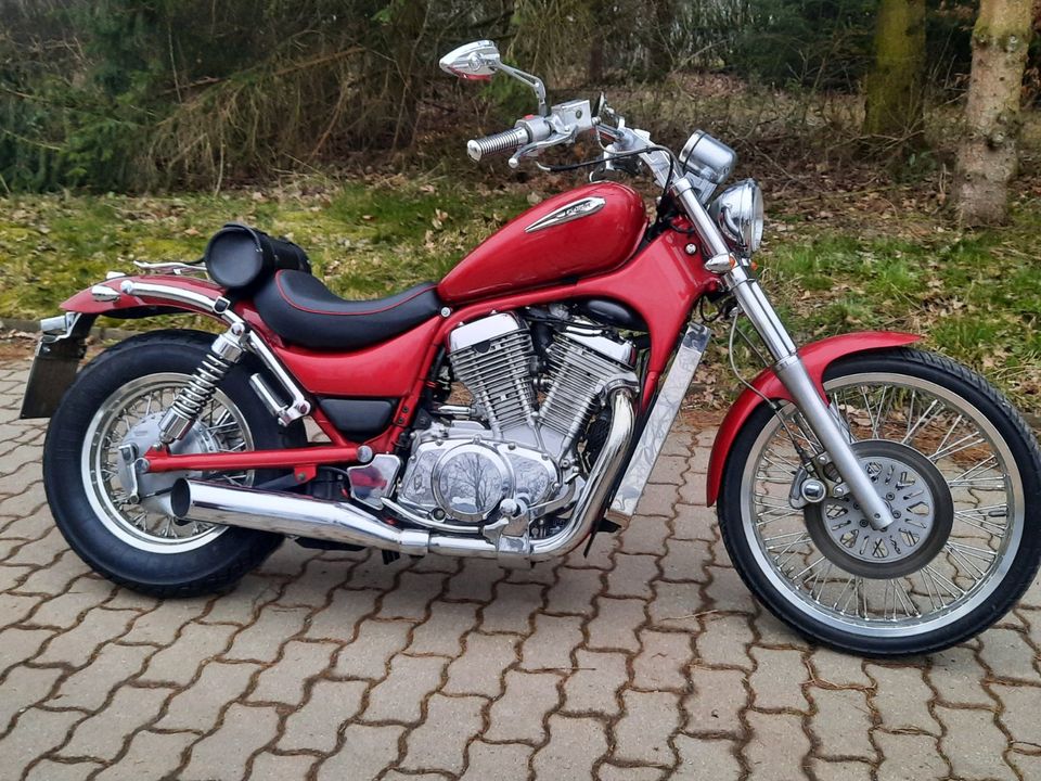 Suzuki Intruder VS 800 in Striegistal