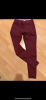 Damen Hose beschichtet Leder Look coated rot Q/ S Gr. 36/30 NEU Hessen - Rauschenberg Vorschau
