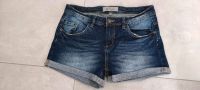 Hotpants Jeans neuwertig Gr. 36 Baden-Württemberg - Königsbach-Stein  Vorschau