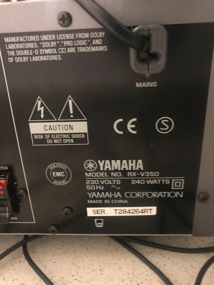 Yamaha RX-V350 AV Receiver mit Verstärker und Lautsprechern in Dormagen