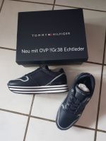 Neu mit OVP❗Tommy Hilfiger Damen Sneaker Gr.38 Echtleder Nordrhein-Westfalen - Euskirchen Vorschau