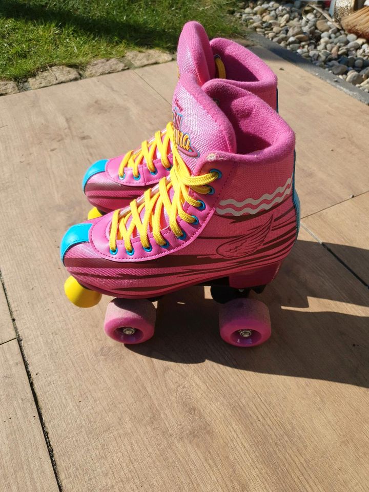 Soy Luna Disney Rollschuhe Inliner Skates Soy Luna 34 / 35 in  Schleswig-Holstein - Reinbek | Spielzeug für draussen günstig kaufen,  gebraucht oder neu | eBay Kleinanzeigen ist jetzt Kleinanzeigen