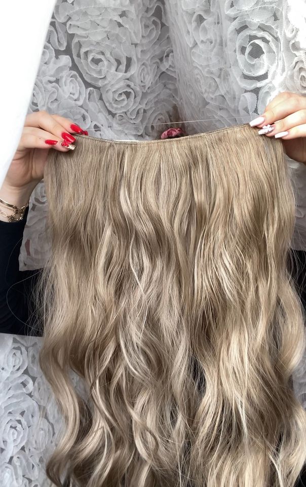 Aschblonde Blonde Invisibel Echthaar Imitat Clip in Extensions in Weil der Stadt