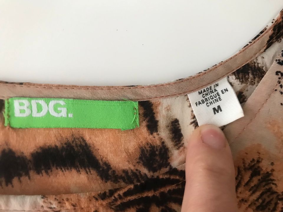 Shirt Seide 100%, Tiger, Animal, beige, Größe 38 / M, neuwertig in Stuttgart