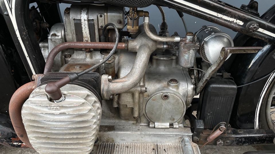 BMW R12 - Originalzustand von 1939, neu TÜV in Schleiz