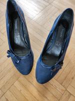 Bugatti Pumps blau mit Schleife Gr. 40 Bayern - Bamberg Vorschau