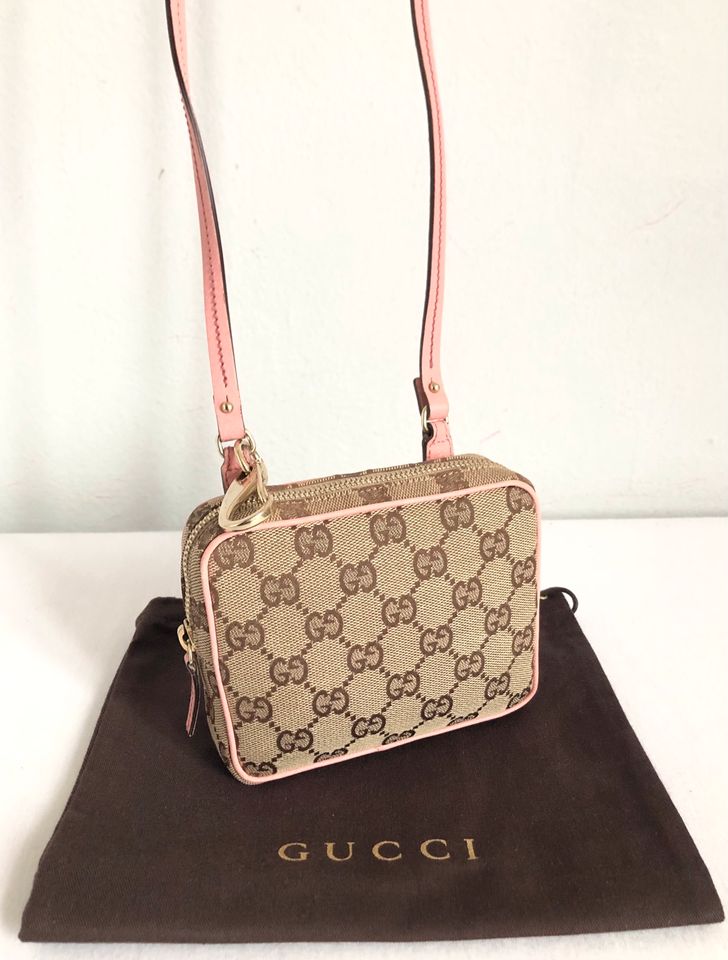 Gucci Mini Bag Tasche Schultertasche Pochette Pouch Crossbody in München