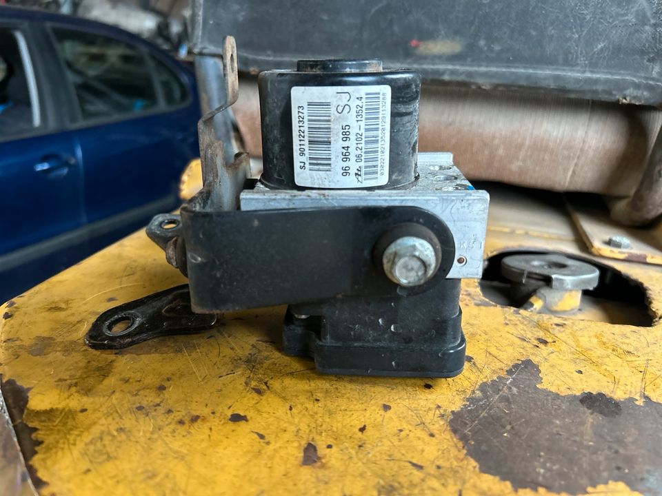 Chevrolet Aveo 1.2 ABS Hydraulikblock 96964985 in Spenge