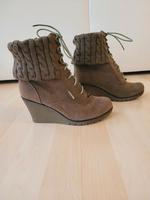 Damenschuhe mit Keilabsatz, Größe 39, kaum getragen Baden-Württemberg - Renningen Vorschau