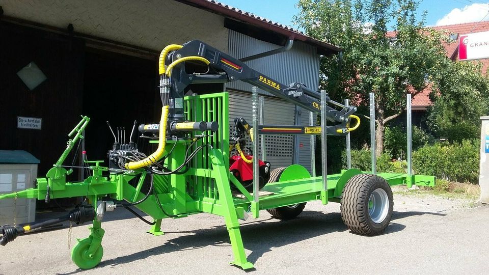 HOYH Holzanhänger Rückewagen Anhänger Deutz J.Deere Fendt IHC in Waldenbuch