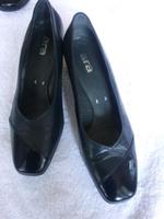 2 Paar Damenschuhe, Pumps Gr. 6 ARA Schuhe je Paar Niedersachsen - Emsbüren Vorschau