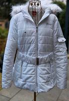 Leichte Winterjacke von Guess Niedersachsen - Burgwedel Vorschau