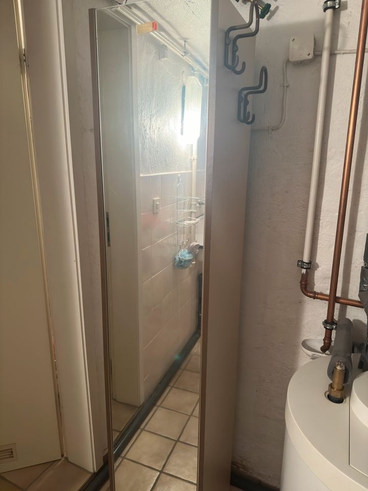 schrank für badezimmer mit spiegel in Reinfeld