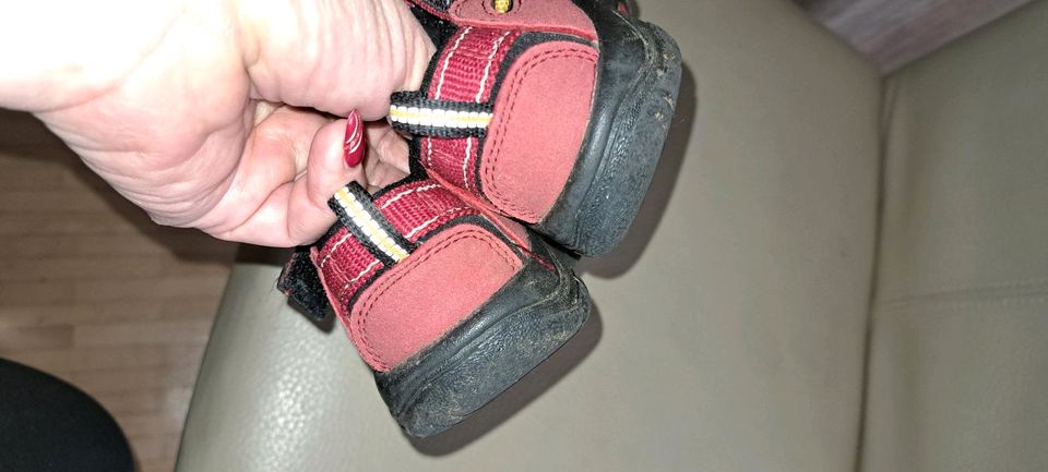 Kinder Keen Sandalen gr.25 in Dornburg