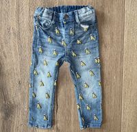 blaue Jeans Hose mit Bananen von H&M Gr. 86 Niedersachsen - Hessisch Oldendorf Vorschau