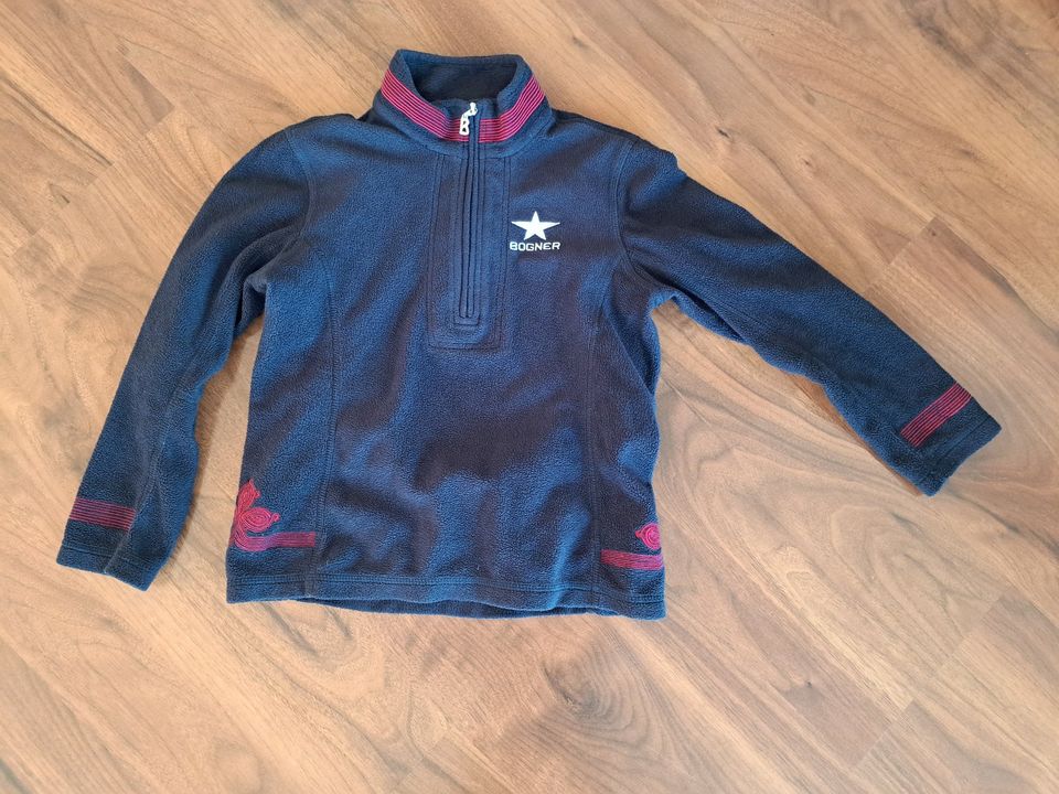 BOGNER Fleece Kinderpullover Größe 110-116 in München