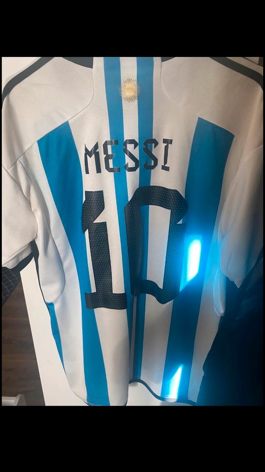 Messi Trikot NEU  WM2022 in Berlin