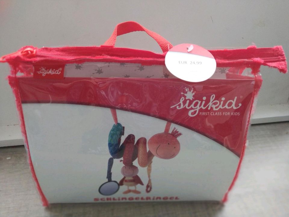 Sigikid, Schlingel Ringel Kinderwagen Baby Spielzeug neu in Marl