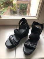 Schuhe Keilabsatz schwarz 36 Kendal Kylie Brandenburg - Potsdam Vorschau