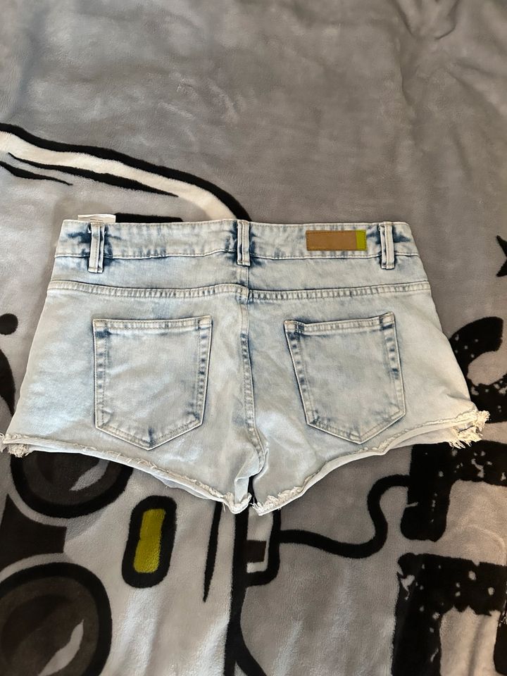 Mädchen Jeans Shorts Gr. 170 Page one Young in Neunkirchen