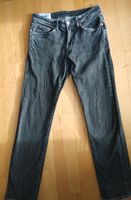 Jeanshose schwarz/grau Regular Fit H&M 30/32 Sachsen - Oschatz Vorschau